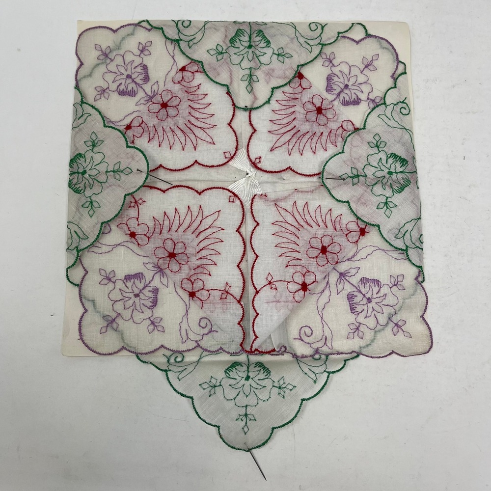 Vintage Embroidered Handkerchief Set Scalloped‎ Edge Floral Gift Box 4pc Multi